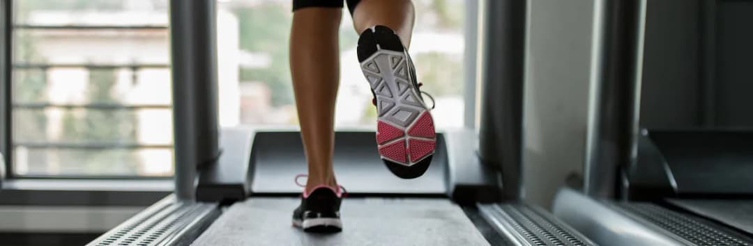 Czy na bieżni można schudnąć? Odkryj skuteczne metody i porady