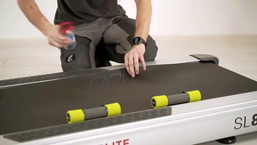 Jak naoliwić bieżnię, aby uniknąć kosztownych napraw i awarii